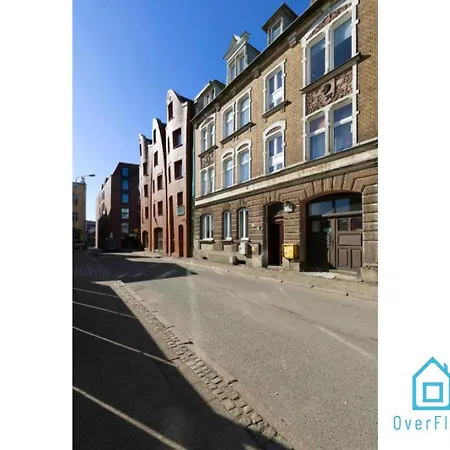 Golden - Premium At Old Town *